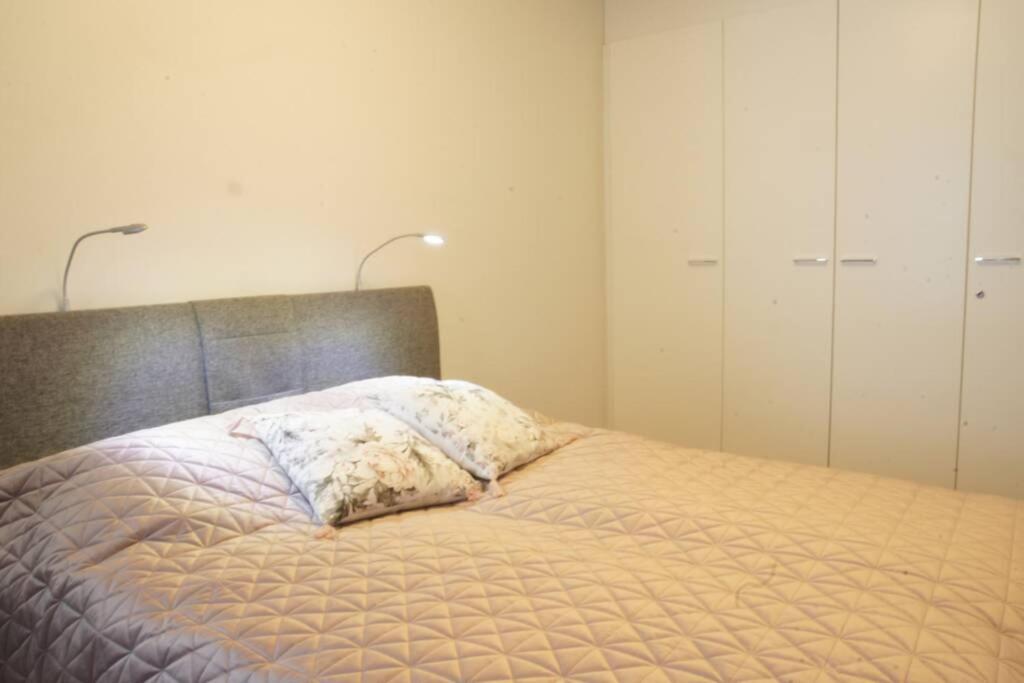 Keskustan Kaksio 45 M2 Autopaikalla, Rautatienkatu 19, 9 Krs Oulu Exterior foto